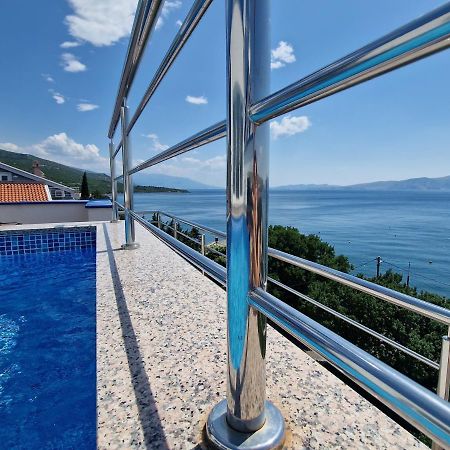 Searenity Pool Suite - Seafront Krmpote-Vodice 外观 照片