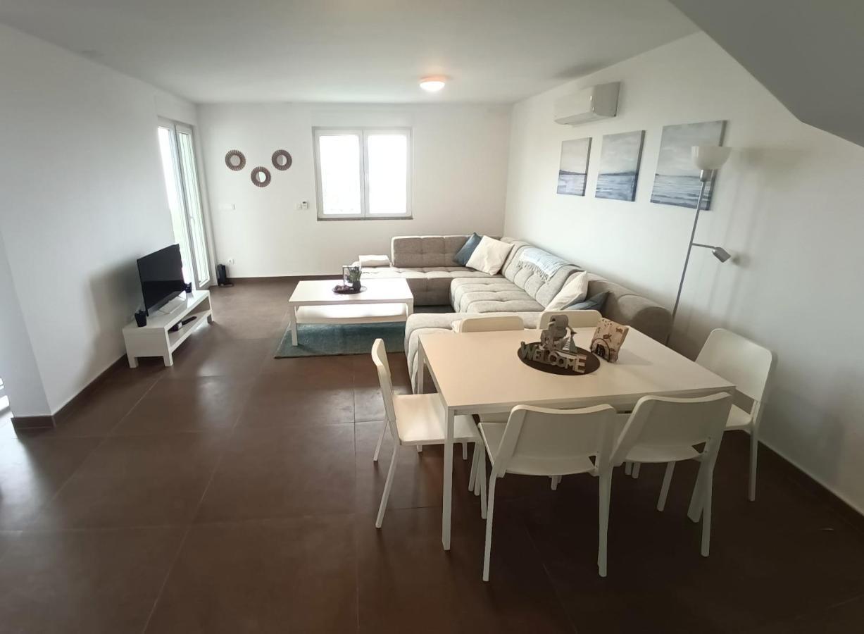 Searenity Pool Suite - Seafront Krmpote-Vodice 外观 照片